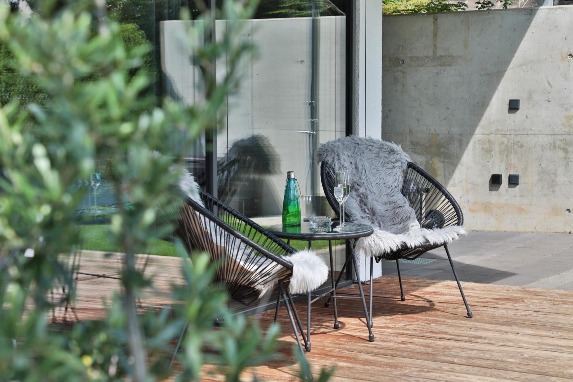 Modernes Studio-Apartment Gersthofen Ngoại thất bức ảnh